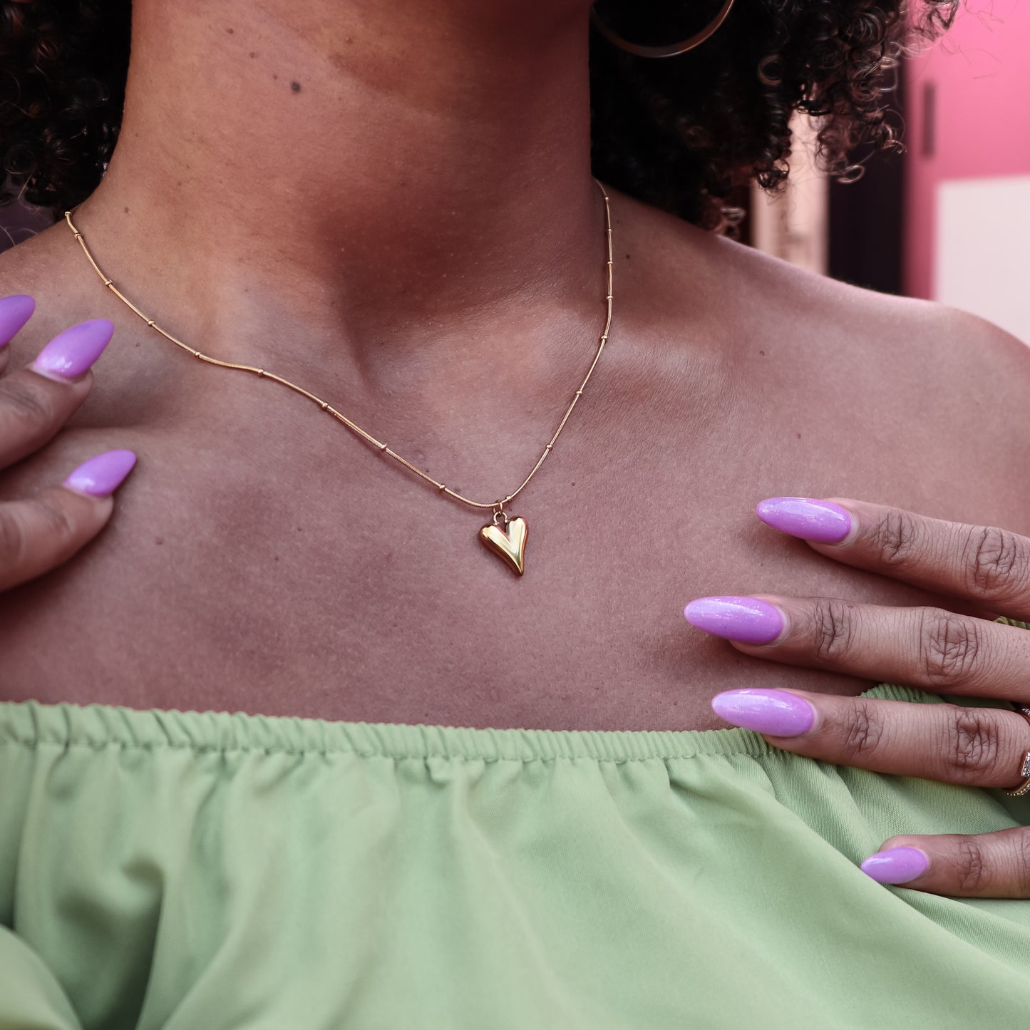 Necklace heart satelitte