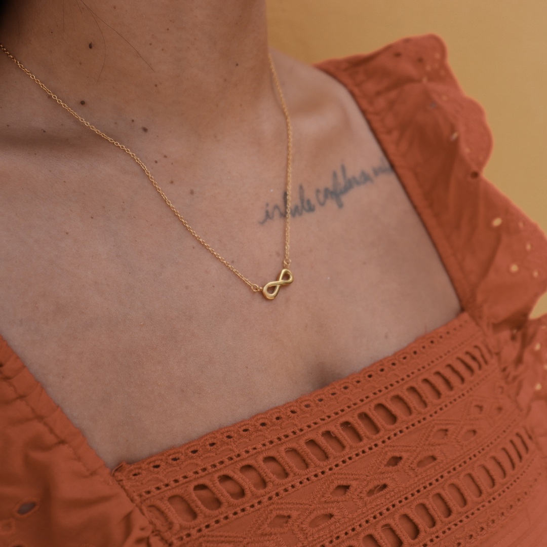 Necklace infinity