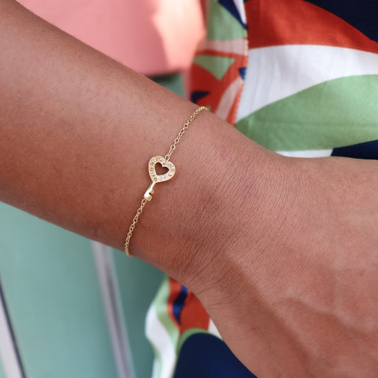 Bracelet key heart