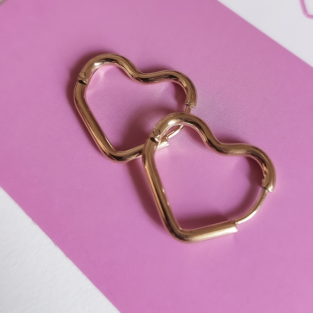 Earring heart hoops