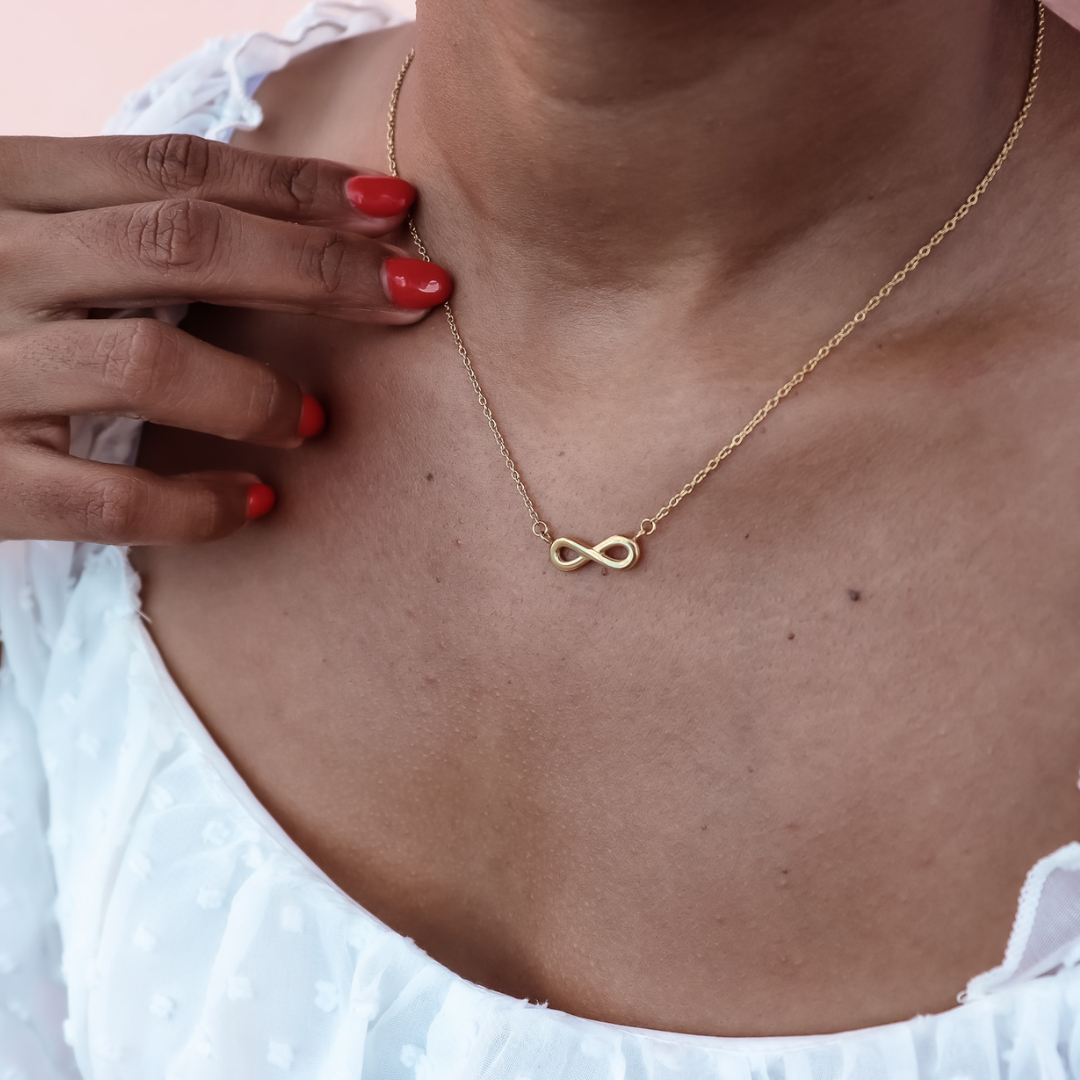 Necklace infinity