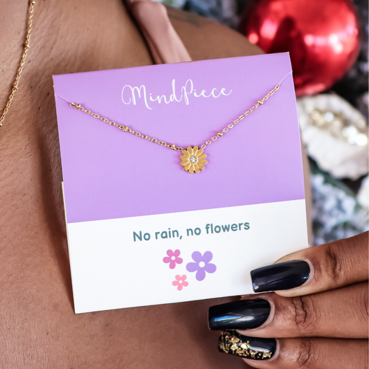 Necklace daisy flower